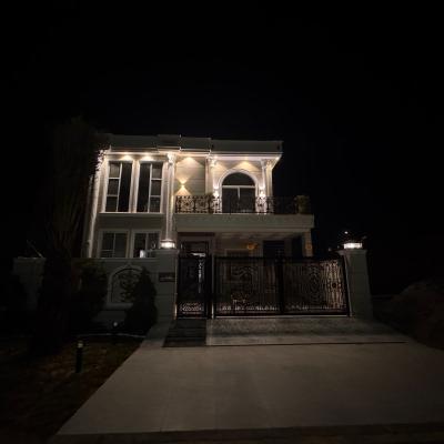 Luxurious 10 Marla Modern House For sale in DHA Phase 7 Lahore Pakistan-2