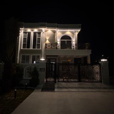 Luxurious 10 Marla Modern House For sale in DHA Phase 7 Lahore Pakistan-3