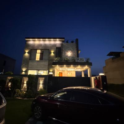10 Marla House For sale in DHA Phase 7, Lahore Pakistan