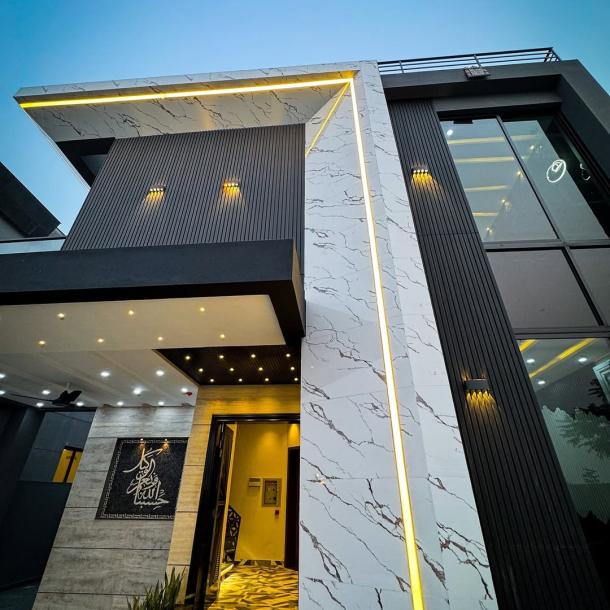 Beautiful 10 Marla House For Sale in DHA Phase 7 Lahore Pakistan-2