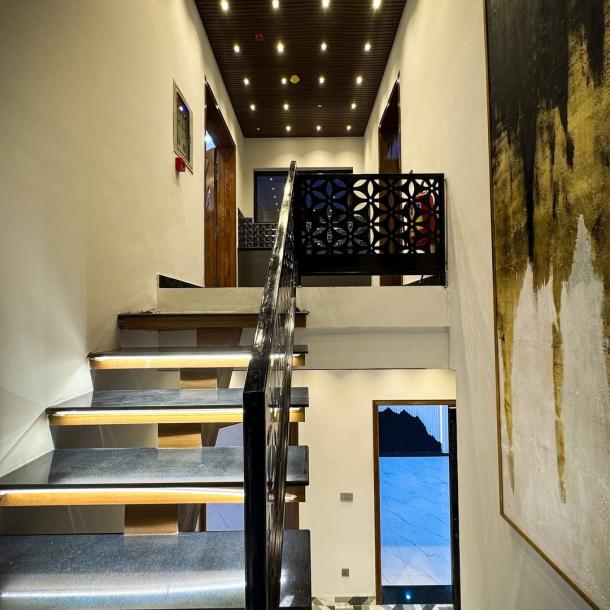 Beautiful 10 Marla House For Sale in DHA Phase 7 Lahore Pakistan-9