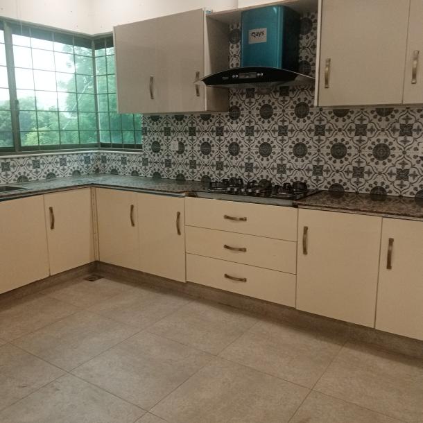 Sui Gas Housing Society Kanal Upper Portion Seaprate Gate For Rent-8