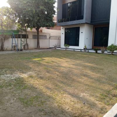 DHA Phase 2 Top Location 2 Kanal Upper Portion Lower Lock For Rent