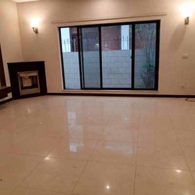 DHA Phase 6 Kanal Full House With Basement For Rent