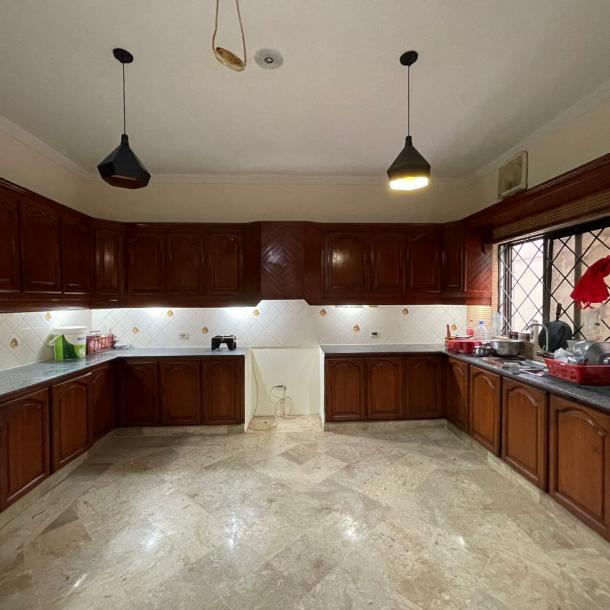 DHA Phase 3 Affordable 1 Kanal Full House For Rent-7