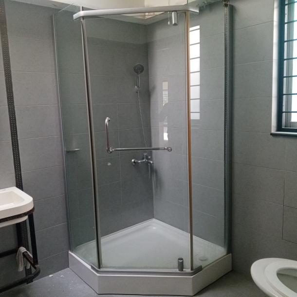 DHA Phase 4 Best Location 23 Marla Upper Portion Separate Gate For Rent-9