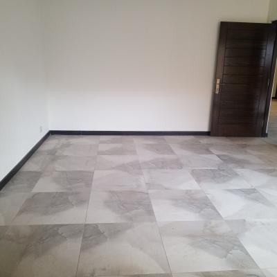 DHA Phase 4 Best Location 23 Marla Upper Portion Separate Gate For Rent