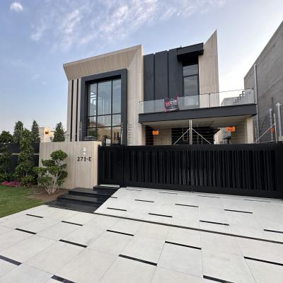 1 Kanal Most Luxury Modern Living House For Sale