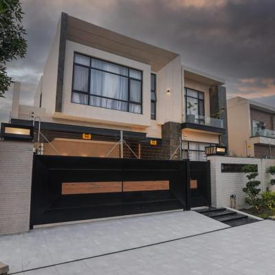 1 Kanal Fully Furnished Luxury Living House For Sale In DHA Phase