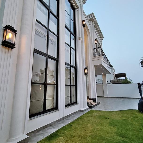 1 Kanal Most Luxury Modern Living House for Sale-2