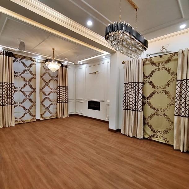 1 Kanal Most Luxury Modern Living House for Sale-8