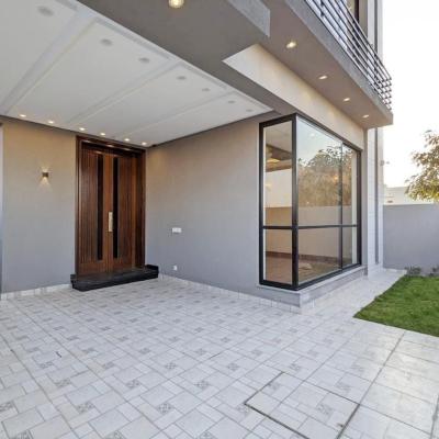 8 Marla Modern Design On Main Road Luxury Bungalow For Sale In DHA 9 Town Lahore