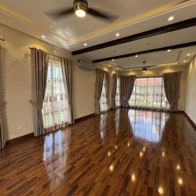 2 Kanal Superb Bungalow in Phase 8 Ex Park View DHA Lahore