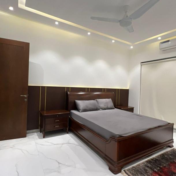 1 Kanal House For Sale In Low Price DHA Phase 8 Lahore-15