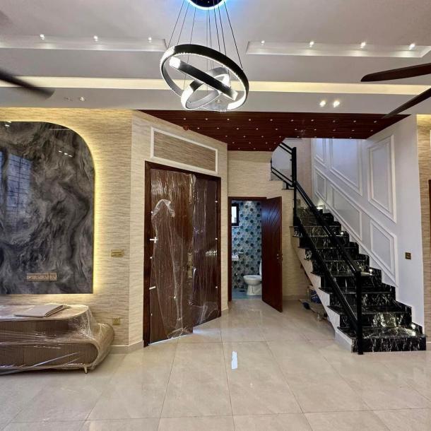 5 Marla Ultra Modern House in DHA 9 Town Lahore-5