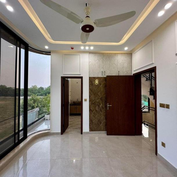 5 Marla Ultra Modern House in DHA 9 Town Lahore-6
