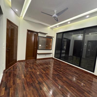 10 Marla House for Sale in DHA Phase 7 – Prime Location