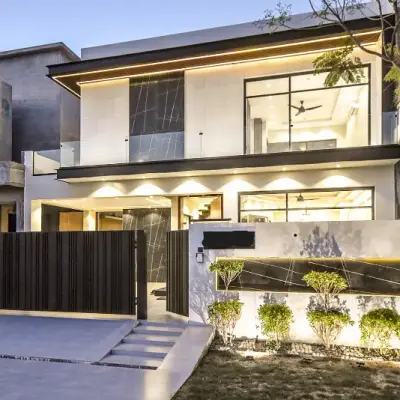 10 Marla House In DHA Phase 7 Lahore