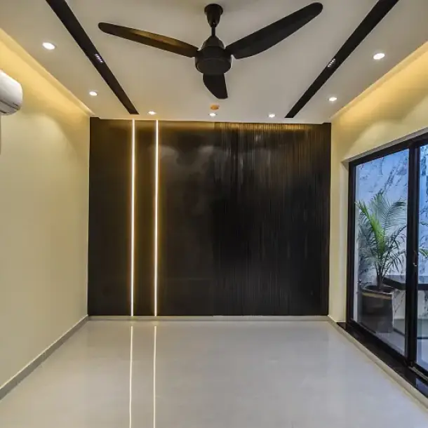 10 Marla House In DHA Phase 7 Lahore-11