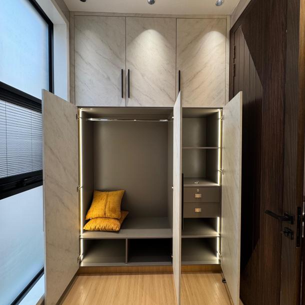 Luxury 1 Kanal House for Sale in DHA Phase 6 Lahore-7