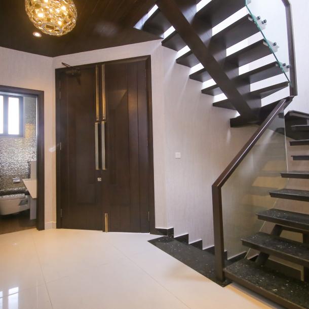 Luxury 10 Marla Home for Sale in DHA Phase 5 Lahore-13