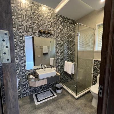 1 Kanal Brand New House For Sale-10