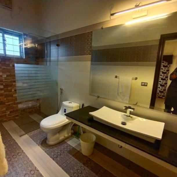 1 kanal upper portion Full Furnished Dha phase 8 ex Park view-8