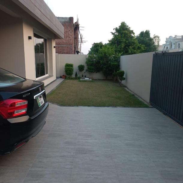 1 Kanal Upper Portion House For Rent In DHA Phase 6 Lahore-19