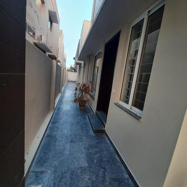 1 Kanal Upper Portion House For Rent In DHA Phase 6 Lahore-18