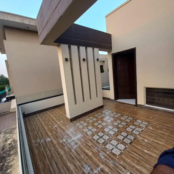1 Kanal Upper Portion House For Rent In DHA Phase 6 Lahore-10