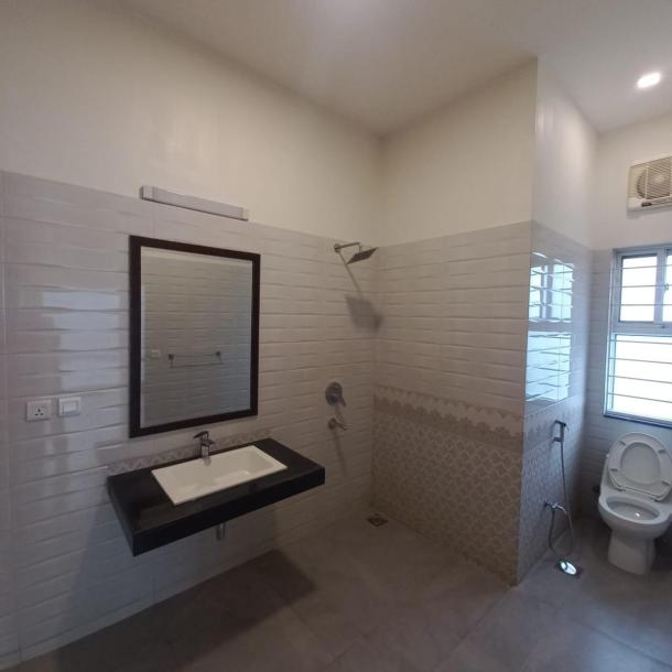 1 Kanal Upper Portion House For Rent In DHA Phase 6 Lahore-7