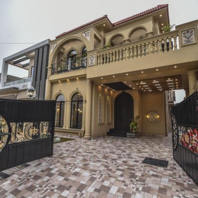 Brand New 10 Marla House For Rent With Modern Kitchen and Bathrooms, In DHA Phase 6 Lahore