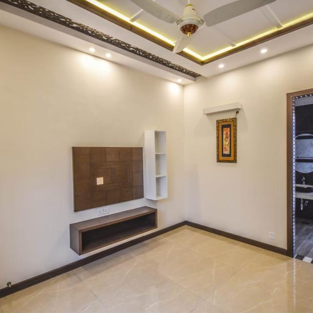 Brand New 10 Marla House For Rent With Modern Kitchen and Bathrooms, In DHA Phase 6 Lahore-18