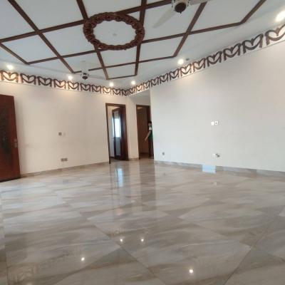 Beautiful 1 Kanal Upper Portion Available For Rant In DHA Lahore