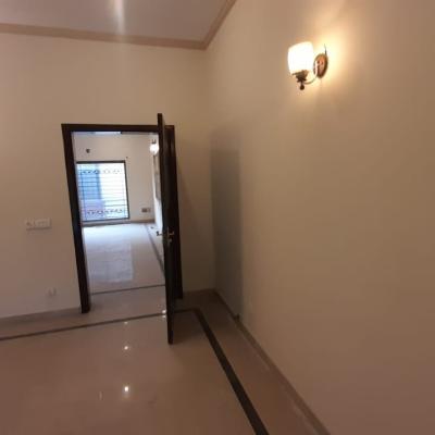 Floor No 6 Reasonable Price 3 Bedrooms Apartment Available For Sale In Askari 11 Sector B