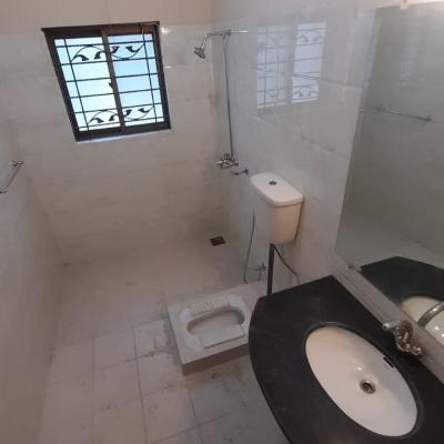 Well Maintained Reasonable Price 3 Bedrooms Apartment Available For Sale In Askari 11