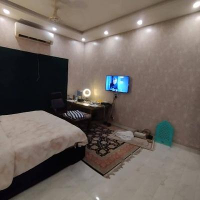 2 Bedroom With2 Bathroom 1 Kanal Lower Portion Available For Rant In DHA Lahore