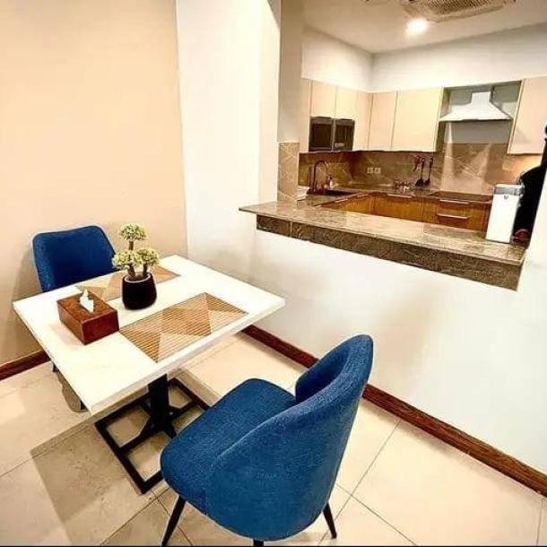 Luxury 2 Bedroms Apartments with kitchen And Dining Room Available For Rant In DHA Lahore-4