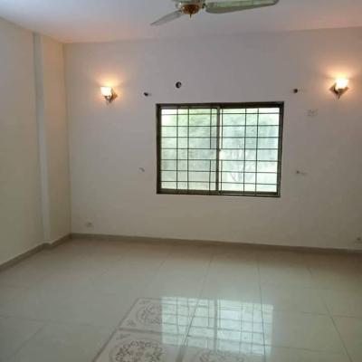 Elegant House Is Available For Sale In Askari 10 Sector B-3