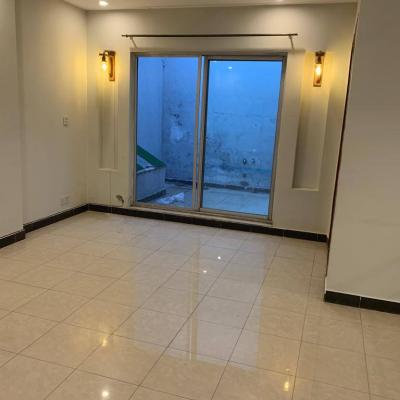 3 Master Bedrooms 8 Marla Beautiful House Available For Sale In Bahria Town Rawalpindi