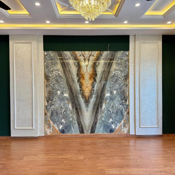 Facing Lake 4 Bedroom Apartment Available For Rent In Askari 11-2