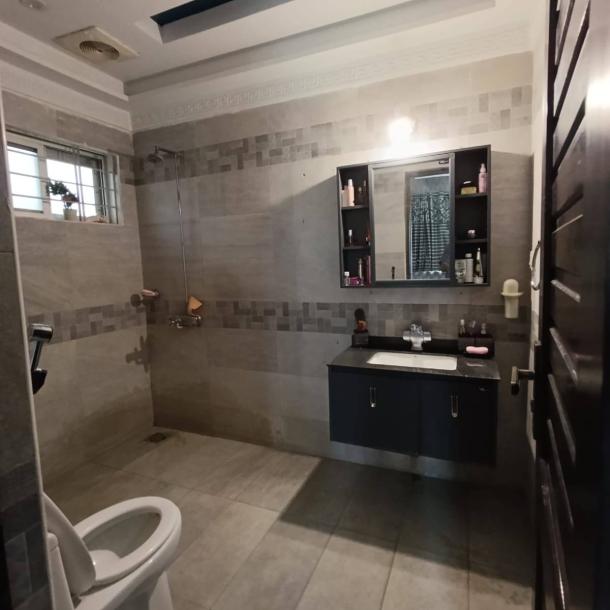 Best Location 1 Kanal House Available For Sale In DHA Lahore Phase 3-11