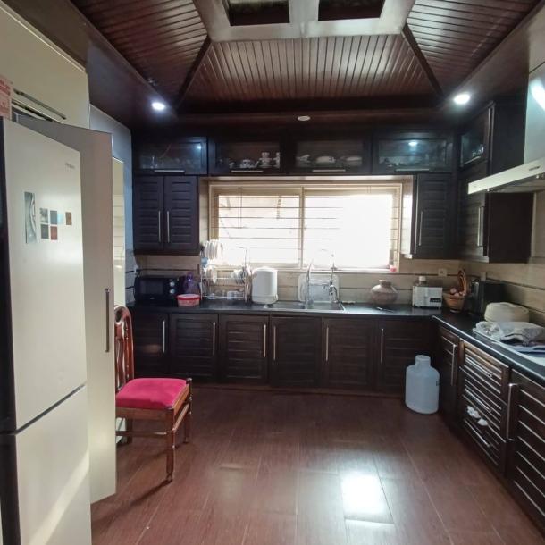 Best Location 1 Kanal House Available For Sale In DHA Lahore Phase 3-6