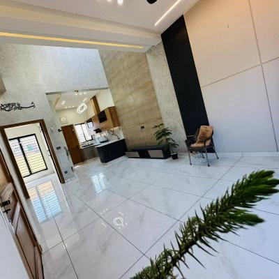 Park Facing 3 Bedroom Apartment Available For Rent In Askari 11