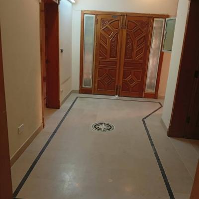 DHA Phase 3 Reasonable Price 1 Kanal Upper Portion Available For Rent In DHA Lahore Phase 3-7