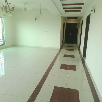 Well Maintained 3 Bedrooms Apartment Available For Rent In Askari 11
