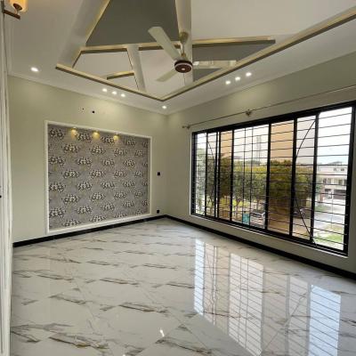 Beautiful 10 Marla Apartment Available For Rent In Askari 11 Sector B-2