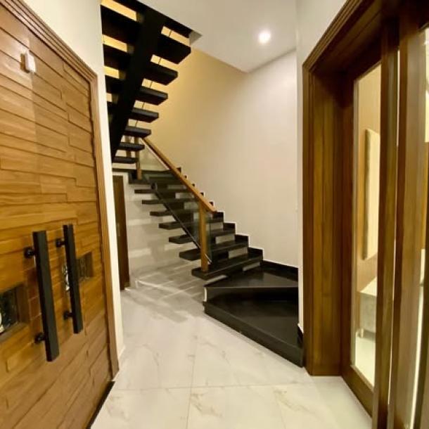 1 Luxury Kanal Upper Portion For Rent In Bahria Town Phase 6 Rawalpindi-6