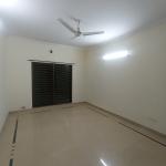 Luxury 10 Marla Apartment Available For Rent In Askari 11
