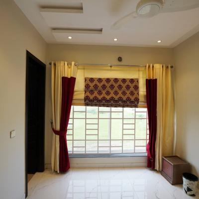 DHA Lahore Phase 7 Best 10 Marla House Available For Rent